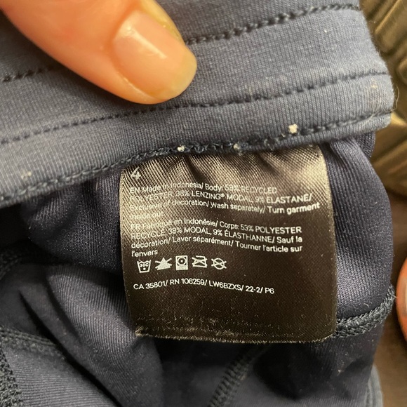 Softstreme High-Rise Straight Leg Crop True Navy 4 - Picture 11 of 13